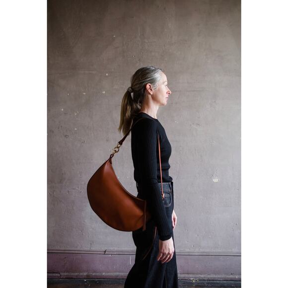 Ulla Johnson Twyla Crescent bag Cigar color - Picture 13 of 13